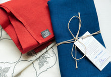 Load image into Gallery viewer, Handloom Linen Napkin Set